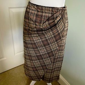 MAX STUDIOS faux wrap skirt, comfortable knit.